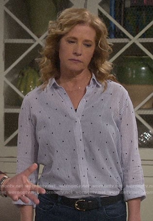 Vanessa's striped star and moon shirt on Last Man Standing