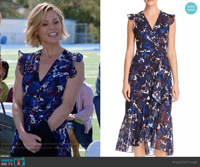 Whistles Williamsburg Dress worn by Claire Dunphy (Julie Bowen) on Modern Family