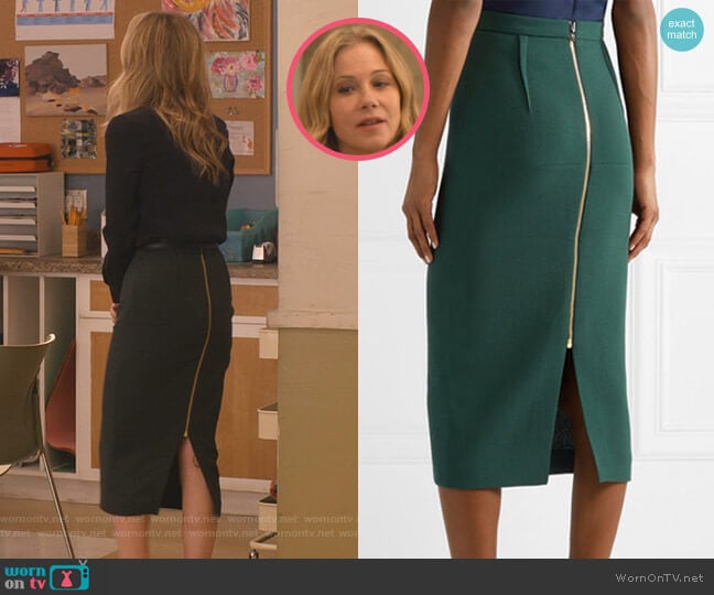 Arreton Skirt by Roland Mouret worn by Jen Harding (Christina Applegate) on Dead to Me