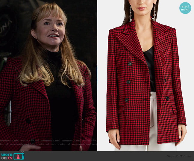 Dorothy’s red houndstooth blazer on Jessica Jones