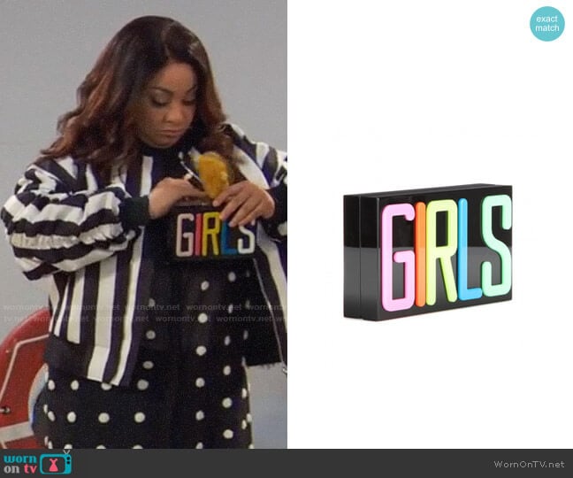 Charlotte Olympia Girls Perspex clutch worn by Raven Baxter (Raven-Symoné) on Ravens Home