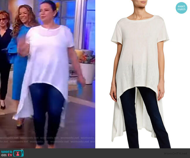 Boat-Neck Short-Sleeve High-Low Slub Tee by Dubgee worn by Ana Navarro on The View