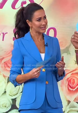 Jessica Mulroney’s blue blazer on Good Morning America