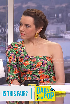 Melanie’s floral one-shoulder top on E! News Daily Pop