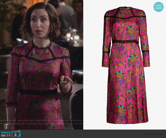 Lace-panelled printed silk midi dress by Sandro worn by Jennifer Short (Zoe Lister-Jones) on Life in Pieces