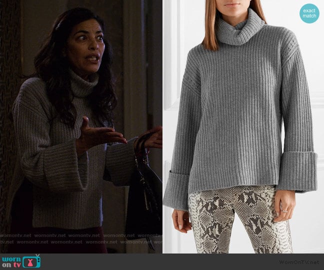 Kith’s gray turtleneck sweater on Jessica Jones