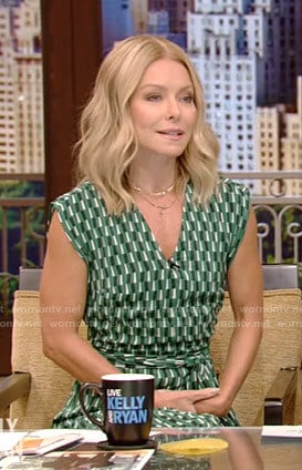 Kelly’s green geometric print dress on Live with Kelly and Ryan