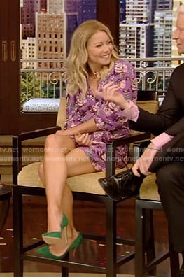 Kelly’s purple floral print mini dress on Live with Kelly and Ryan