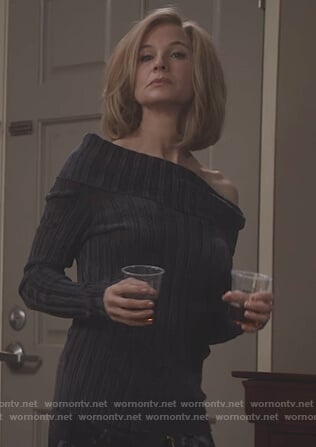 Anne's black ribbed folded sweater on What/If