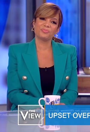 Sunny’s teal double breasted blazer on The View