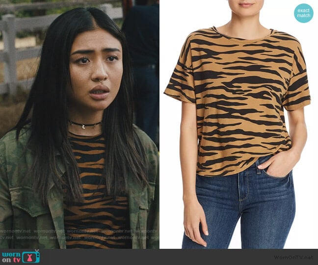 Alex’s tiger stripe tee on Light as a Feather