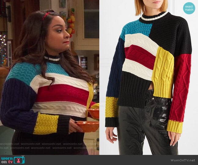 Maglia asymmetric Sweater by MSGM worn by Raven Baxter (Raven-Symoné) on Ravens Home