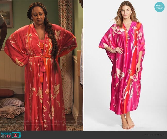 Izabella Robe by Natori worn by Cocoa McKellan (Tia Mowry-Hardrict) on Family Reunion