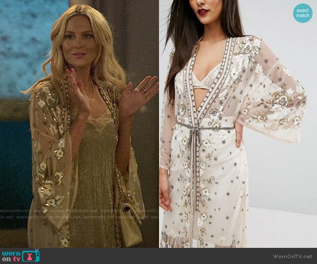 River Island Embellished Maxi Kimono worn by Stephanie Pratt (Stephanie Pratt) on The Hills New Beginnings