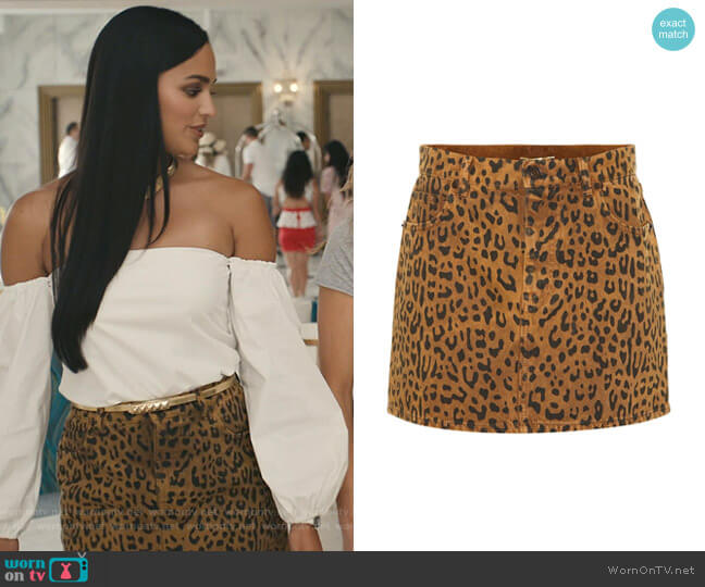 Leopard Denim Miniskirt by Saint Laurent worn by Carolina (Feliz Ramirez) on Grand Hotel