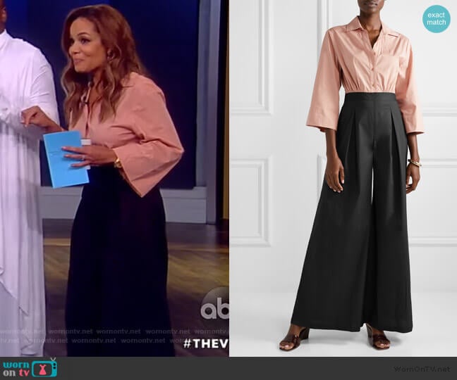 Scoti two-tone cotton-blend poplin jumpsuit by Staud worn by Sunny Hostin  on The View