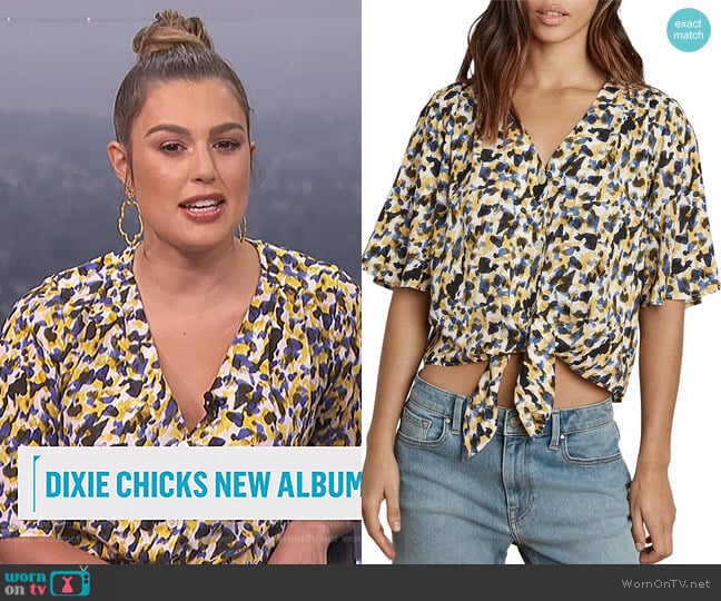 Tie-Front Printed Top by Velvet by Graham & Spencer worn by Carissa Loethen Culiner on E! News