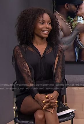 Zuri’s black lace-sleeve romper on E! News