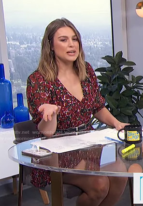 Carissa’s red floral mini dress on E! News Daily Pop