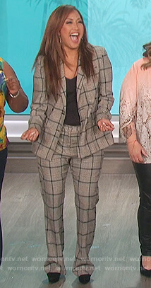 Carrie’s gray plaid blazer and pants on The Talk