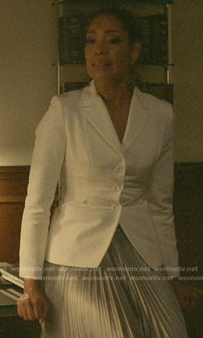 Jessica's white jacket on Pearson