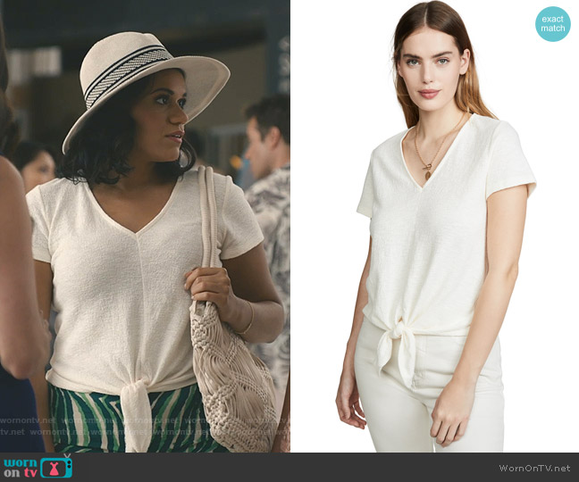 Modern V Neck Tie Front Tee by Madewell worn by Yoli (Justina Adorno) on Grand Hotel