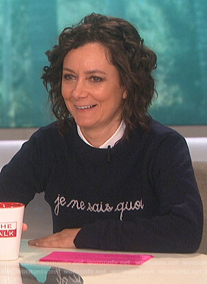 Sara's navy sweater on The Talk