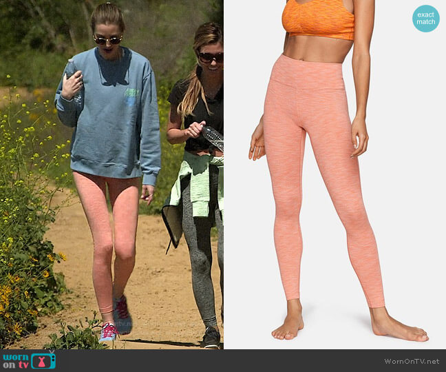 Outdoor Voices FreeForm 7/8 Hi-Rise Leggings in Terracotta worn by Whitney Port (Whitney Port) on The Hills New Beginnings