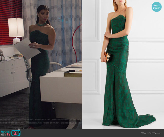 Turret Strapless Cloque Gown by Roland Mouret worn by Gigi Mendoza (Roselyn Sánchez) on Grand Hotel