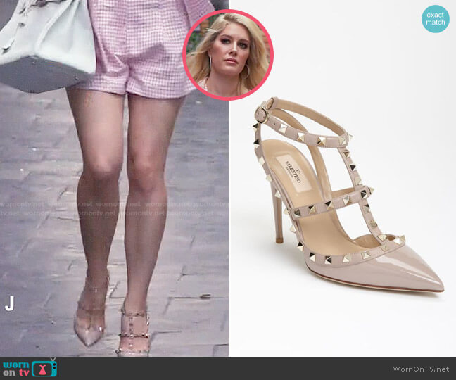 Valentino Garavani Rockstud T-strap Pumps worn by Heidi Montag (Heidi Montag) on The Hills New Beginnings