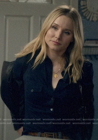 Veronica's navy button down shirt on Veronica Mars