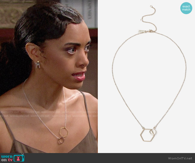 Topshop Hexagon Link Ditsy Necklace worn by Zoe (Kiara Barnes) on The Bold & the Beautiful