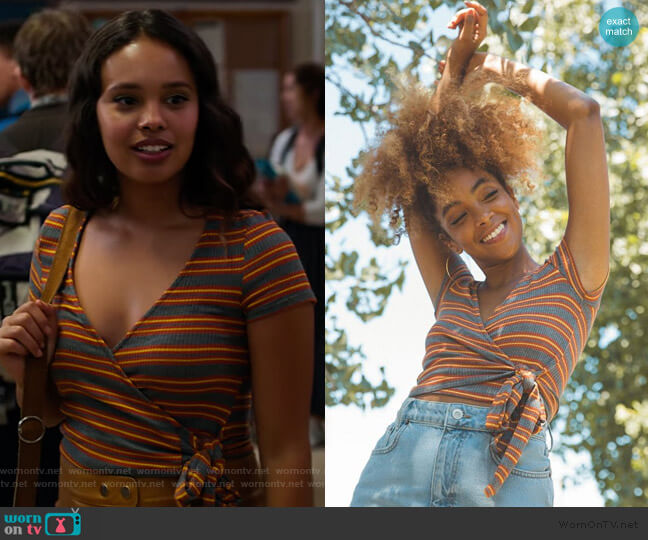 Bailey Wrap T-Shirt by Project Social T worn by Jessica Davis (Alisha Boe) on 13 Reasons Why