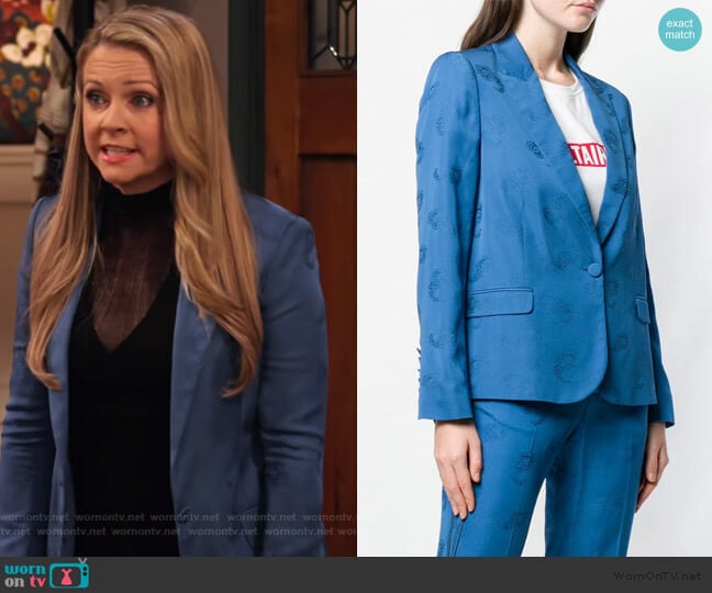 Liz’s blue blazer on No Good Nick