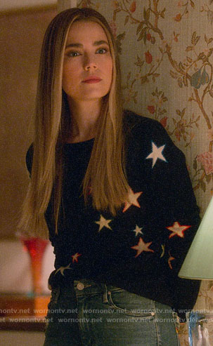 Ainsley's star print sweater and ripped jeans on Four Weddings and a Funeral