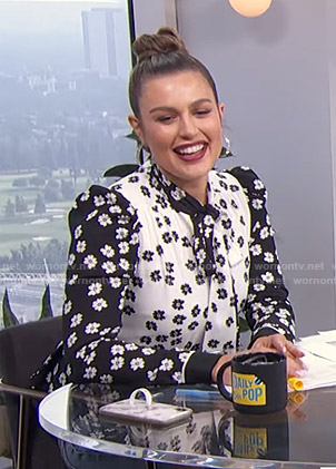 Carissa’s black and white contrast blouse on E! News Daily Pop