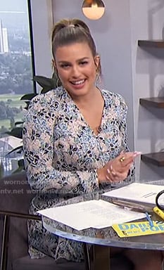 Carissa’s floral button front dress on E! News Daily Pop