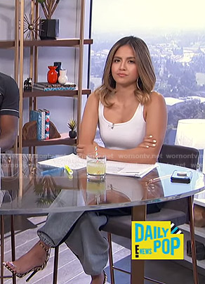 Erin’s white tank and colorblock jeans on E! News Daily Pop