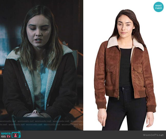 McKenna’s brown suede jacket on Light as a Feather