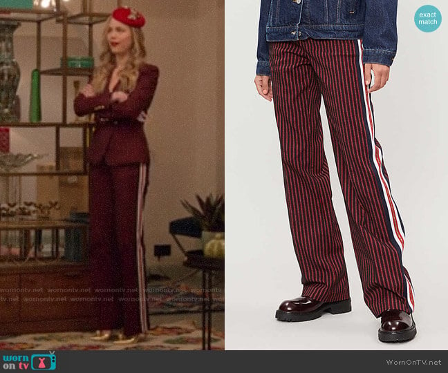 Ainsley’s red striped pants on Four Weddings and a Funeral