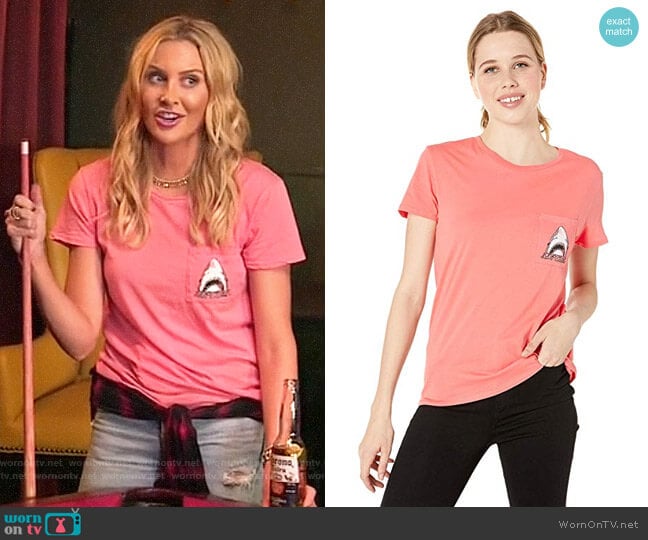 Rip Curl Shark Bite Short Sleeve Pocket Tee worn by Stephanie Pratt (Stephanie Pratt) on The Hills New Beginnings