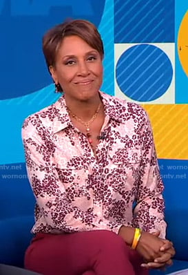 Robin’s pink leopard print shirt on Good Morning America