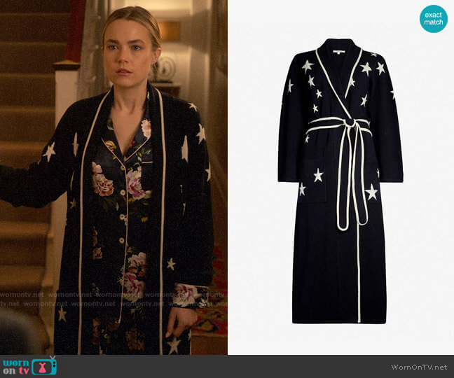 Chinti & Parker Star-intarsia cashmere dressing gown worn by Ainsley Howard (Rebecca Rittenhouse) on Four Weddings and a Funeral