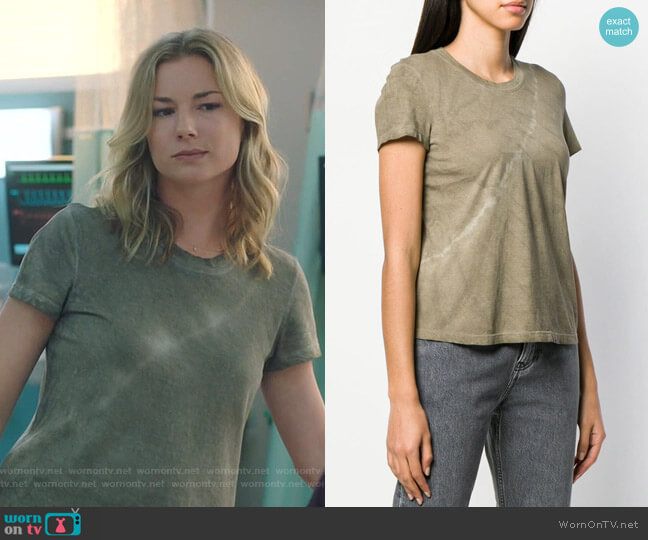 Round Neck T-Shirt by James Perse worn by Nicolette Nevin (Emily VanCamp) on The Resident