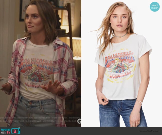 Lil Goodie Goodie California Graphic Tee by Mother worn by Angie (Leighton Meester) on Single Parents