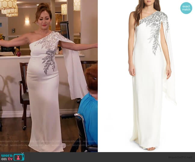 Cape Sleeve Crepe Evening Dress by Tadashi Shoji worn by Carrie Inaba on The Talk