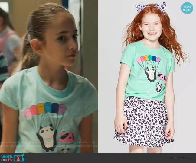 Parachuting Panda T-Shirt by Cat & Jack at Target worn by Anna-Kat Otto (Julia Butters) on American Housewife