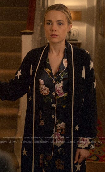 Ainsley's floral pajamas and star print robe on Four Weddings and a Funeral