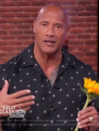 Dwayne Johnson’s black star print shirt on The Kelly Clarkson’s Show