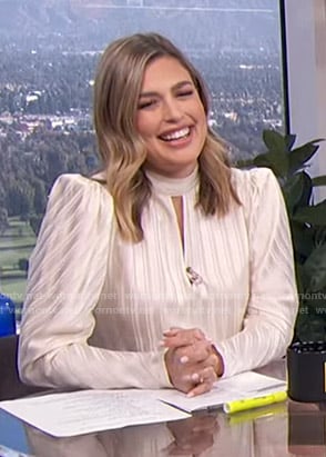 Carissa’s white striped keyhole top on E! News Daily Pop